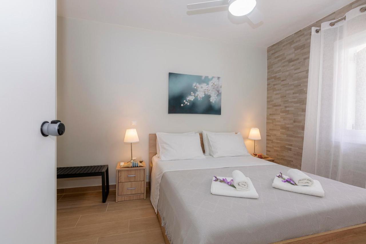 Sofia'S Apart 4U Glyfada  Exterior foto